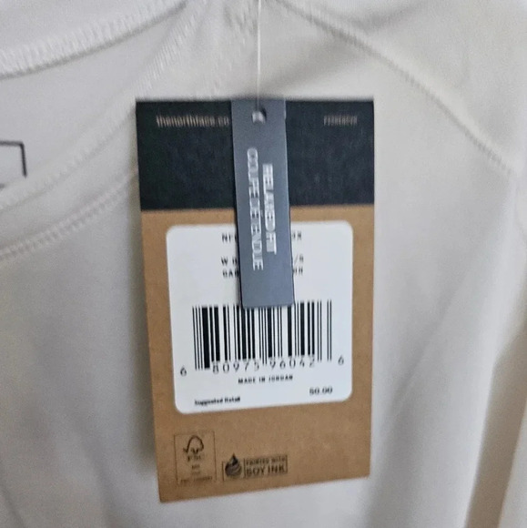 Northface Relaxed Fit Top - Picture 2 of 4